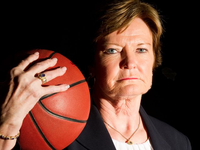 Pat Summitt: The Face of Women's Basketball - Royal State of Mind